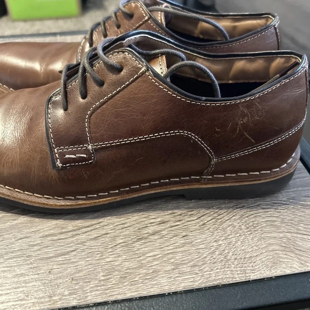 Crown Vintage CR-LEITCHWOR SIZE 9 Brown Dulvano Men's Dress Shoes Oxfords Derby